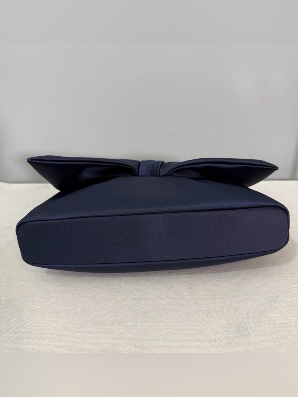Mark & Graham Navy Satin Bow Crossbody Bag Clutch Purse Convertible - Picture 9 of 16